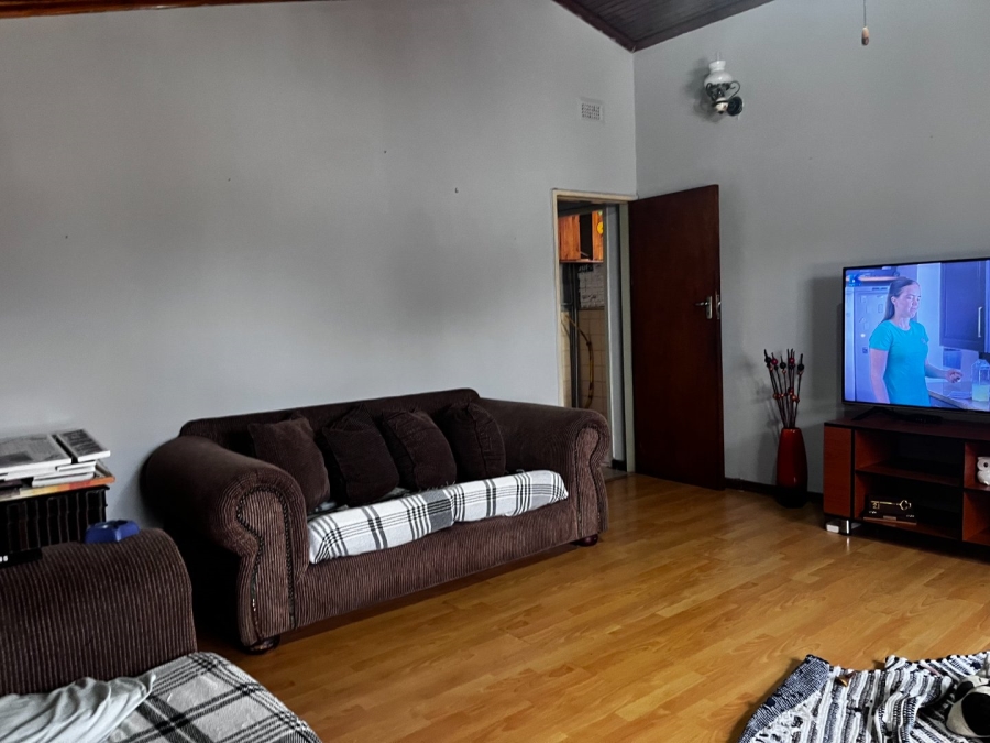 3 Bedroom Property for Sale in Algoa Park Eastern Cape